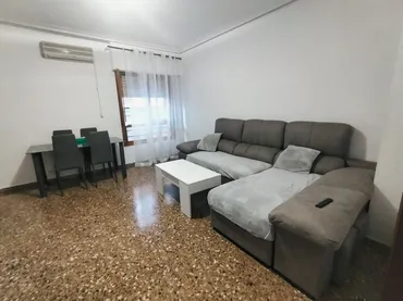 Piso en  Carrer Monserrate Guilabert Valero 45 - Foto 4