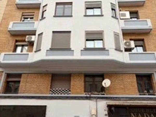 Piso en calle de Andrés Piquer, 10