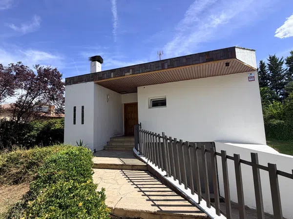 Casa o chalet independiente en Urbanización Torrebarajas, 1, Casetas - Garrapinillos - Monzalbarba, Casetas - Garrapinillos - Monzalbarba - Foto 2