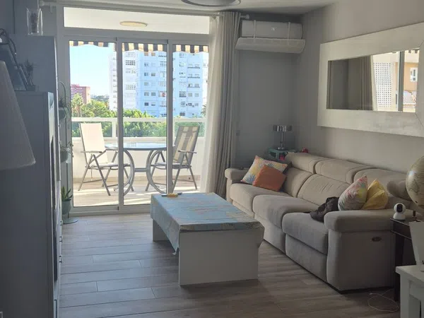 Piso en Calle Frigiliana, 27, Los Guindos - Parque Mediterráneo - Santa Paula - Foto 1