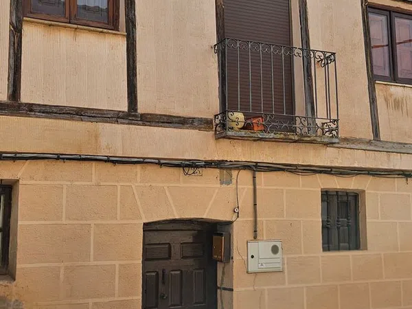 Casa de pueblo en Plaza de España, 19 - Foto 2