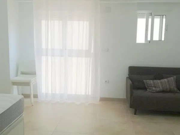 Estudio en calle Santa Maria Mazzarelo, 19