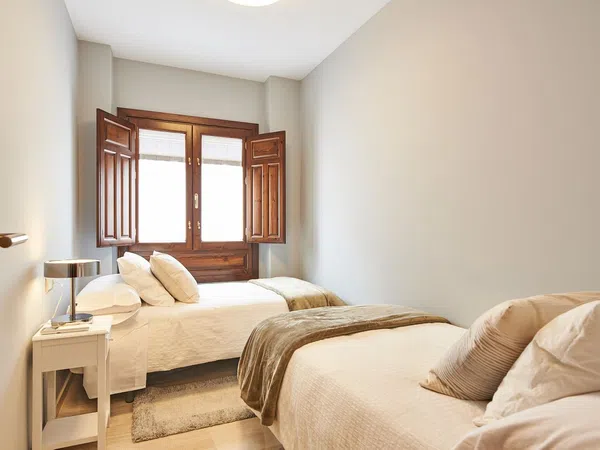 Piso en Calle San Jacinto, 15, Carrera de la Virgen - Paseo del Salón - Foto 9