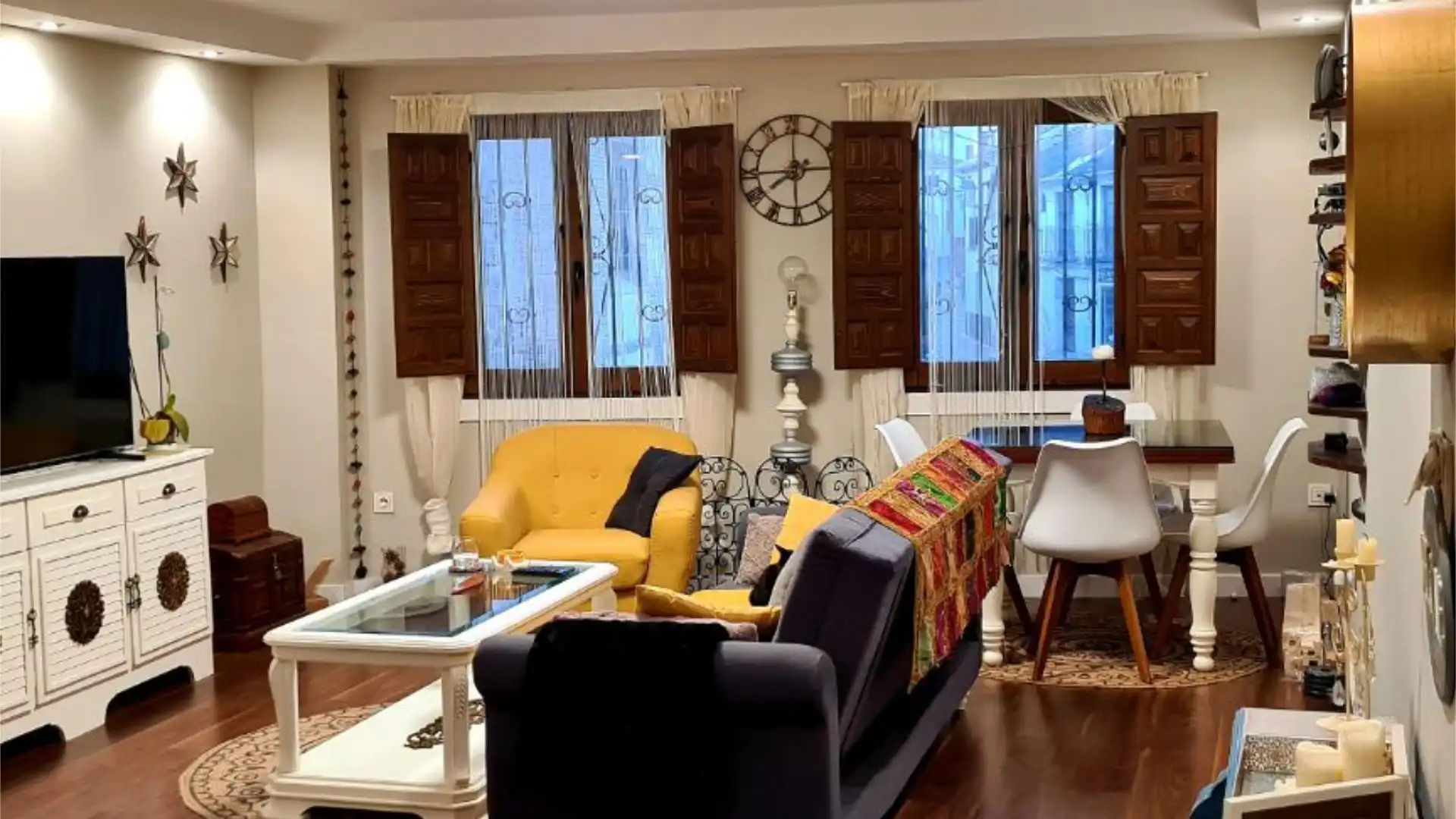 Piso en  Plaza del Salvador 15 - Foto 2