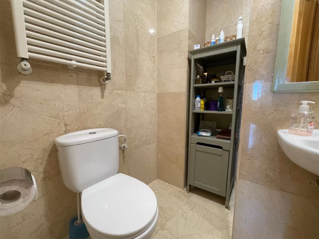 Piso en  Avenida de Camilo José Cela 11 - Foto 10