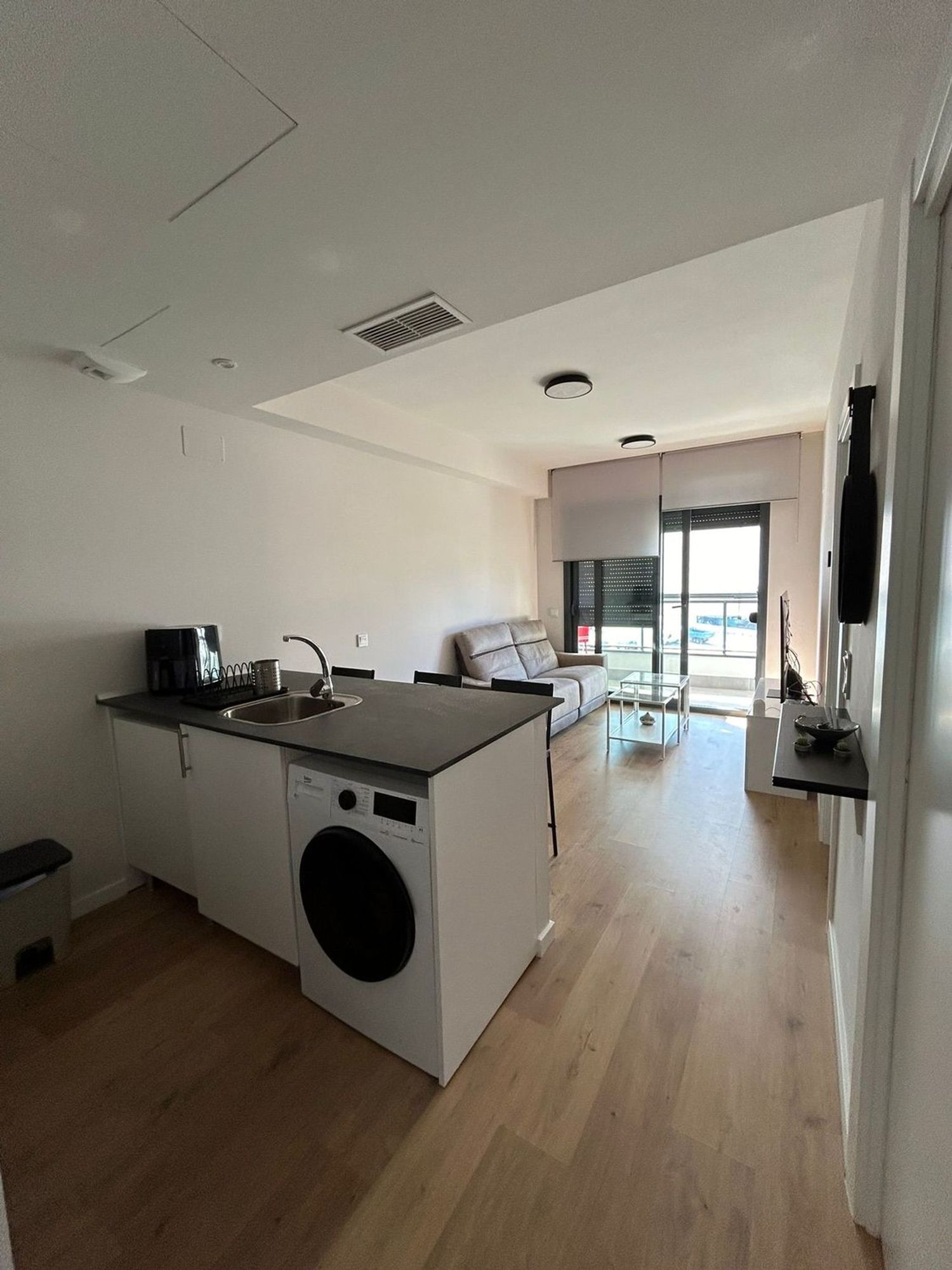 Piso en calle Emilio Prados, 4 - Foto 2