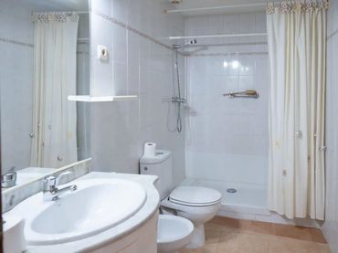 Piso en  Carrer del Dr. Carles Pol i Aleu 38 - Foto 30