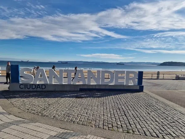Piso en Avenida de Cantabria, 14, La Pereda, La Pereda - Foto 2