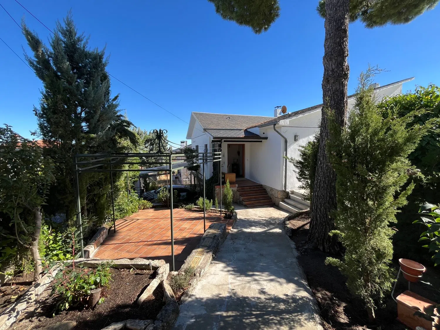 Casa independiente en calle San Lorenzo de el Escorial, 4 - Foto 8