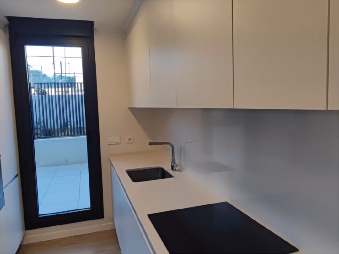 Piso en  Calle Juan Caturla Gosálvez 4 - Foto 6