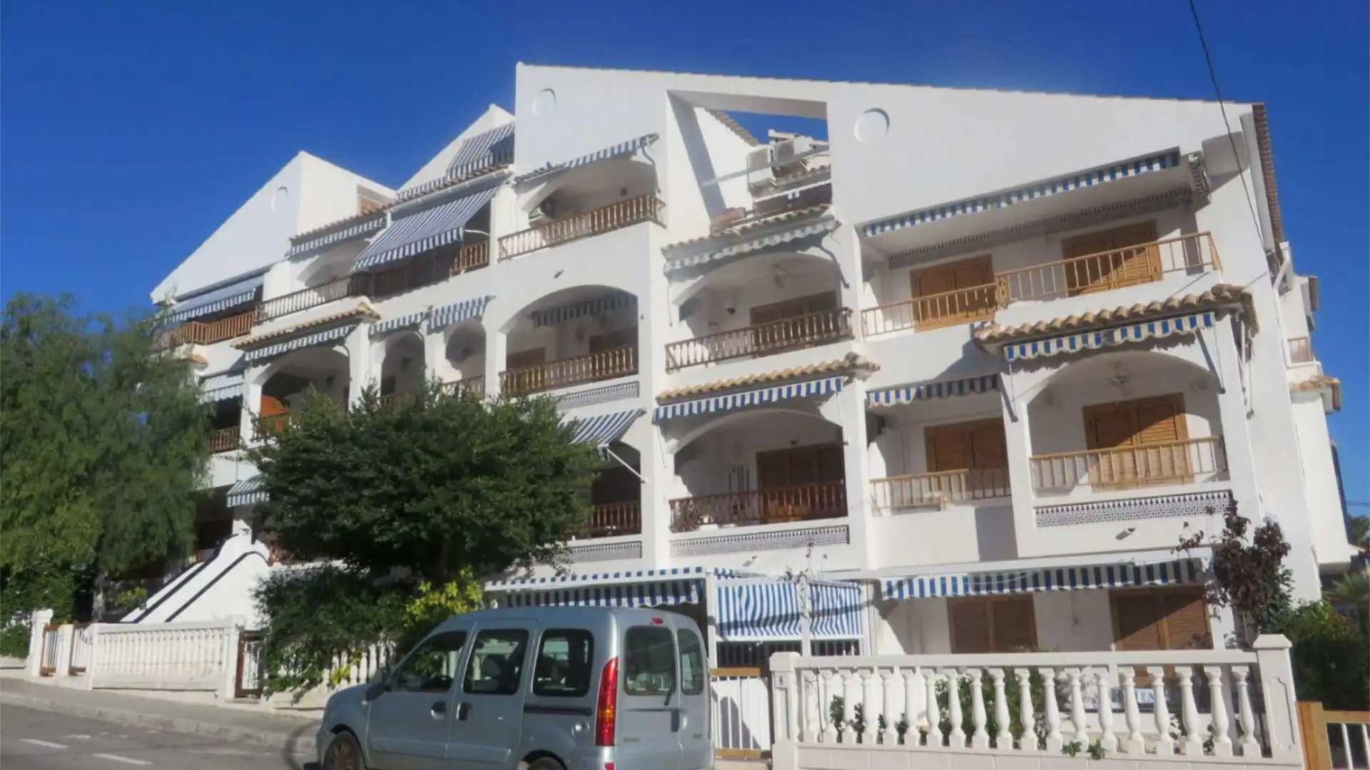 Piso en  Avinguda D'Argentina 19 - Foto 13