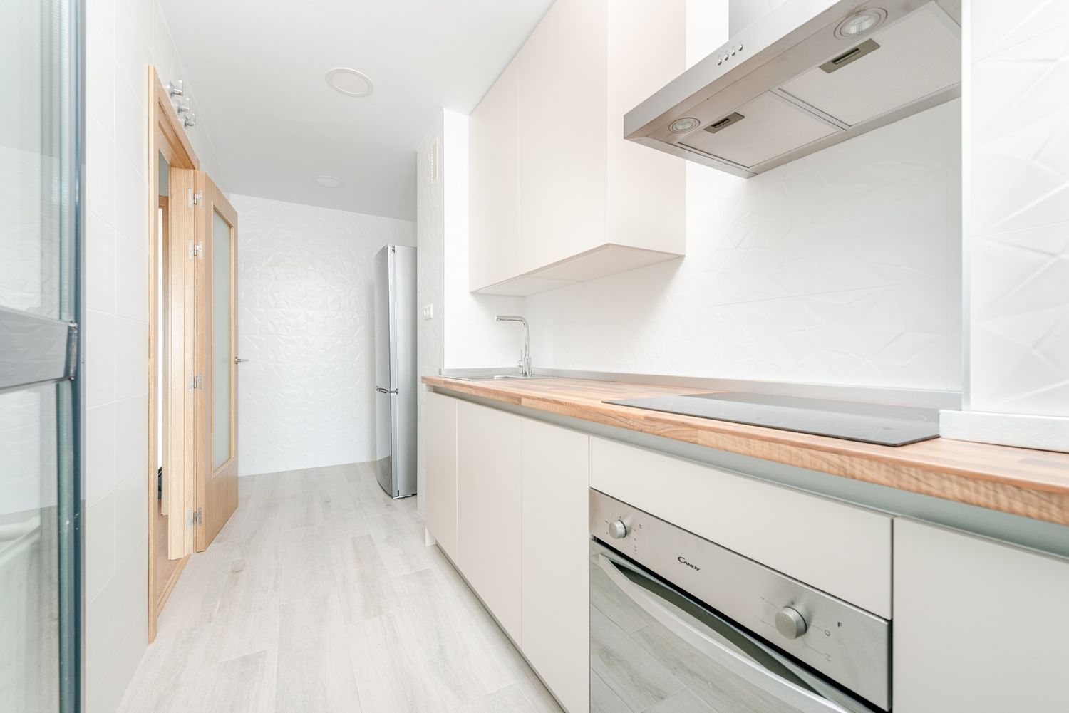 Piso en avenida Joan Miró - Foto 13