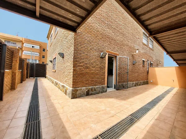 Chalet pareado en Calle Jaume Rafel, 7 - Foto 2