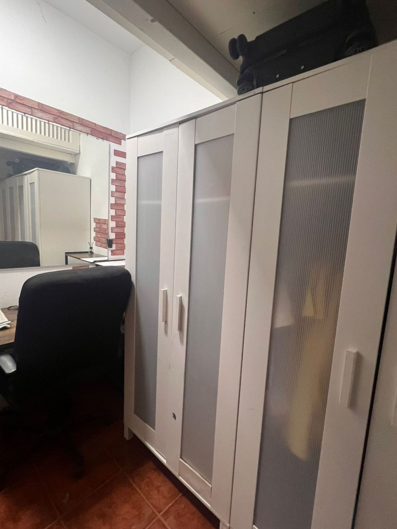 Estudio en calle de Inglaterra, 26 - Foto 8