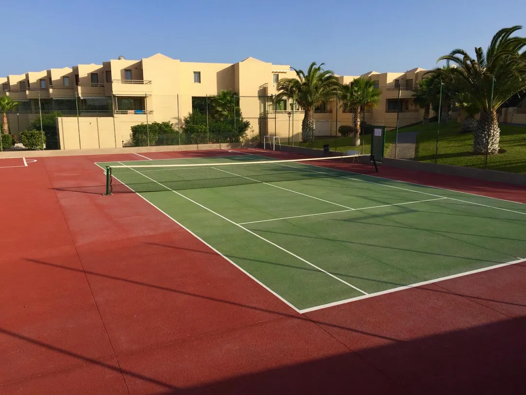 Casa adosada en  Calle El Cano 13 - Foto 2