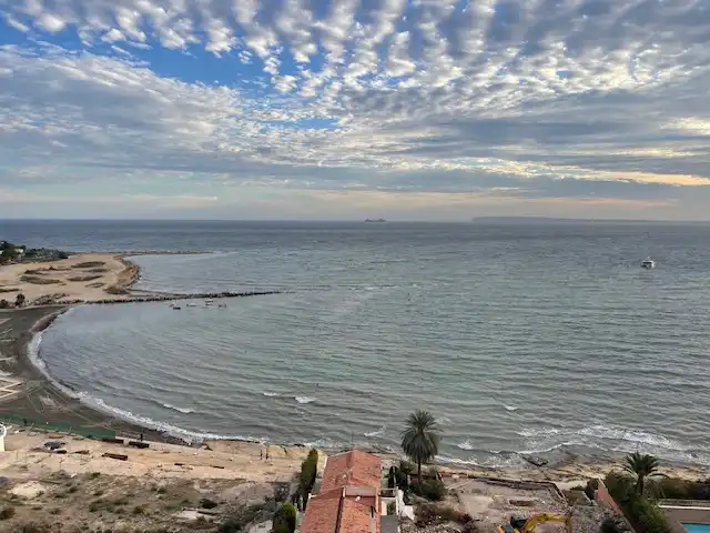 Piso en  Avinguda de la Costa Blanca - Foto 4