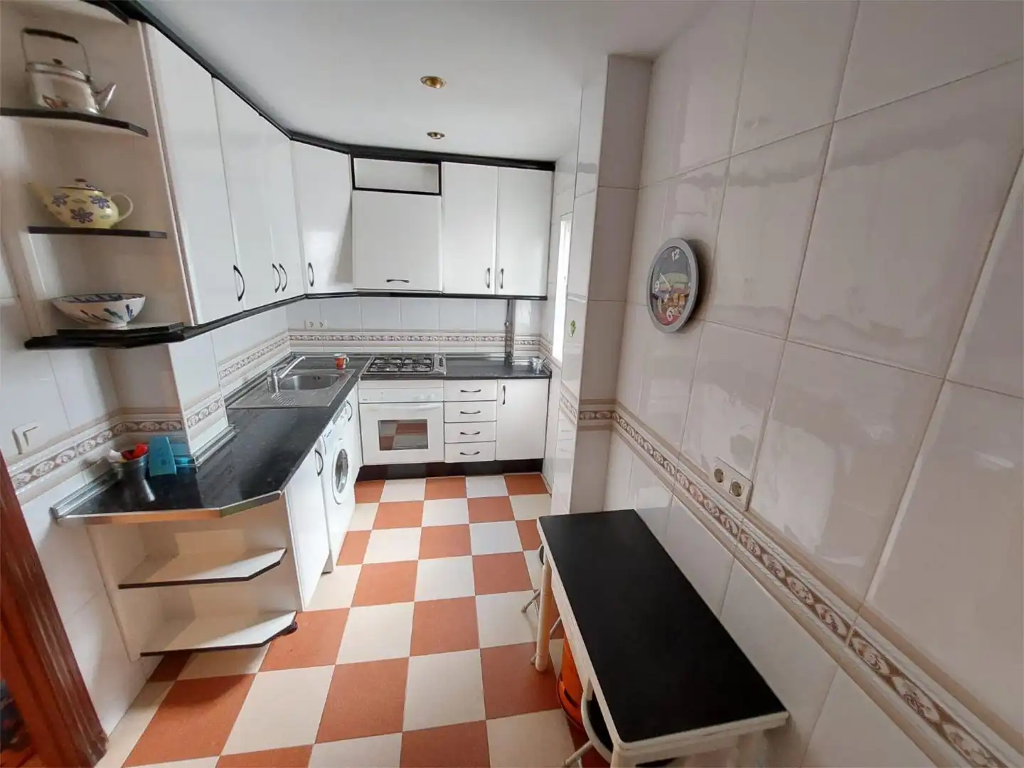 Piso en  Avenida de Dílar 9 - Foto 4