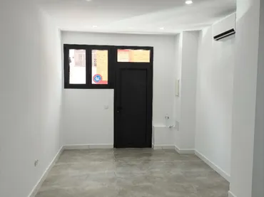 Planta baja en  Calle Virgen de la Concepción 1 - Foto 5