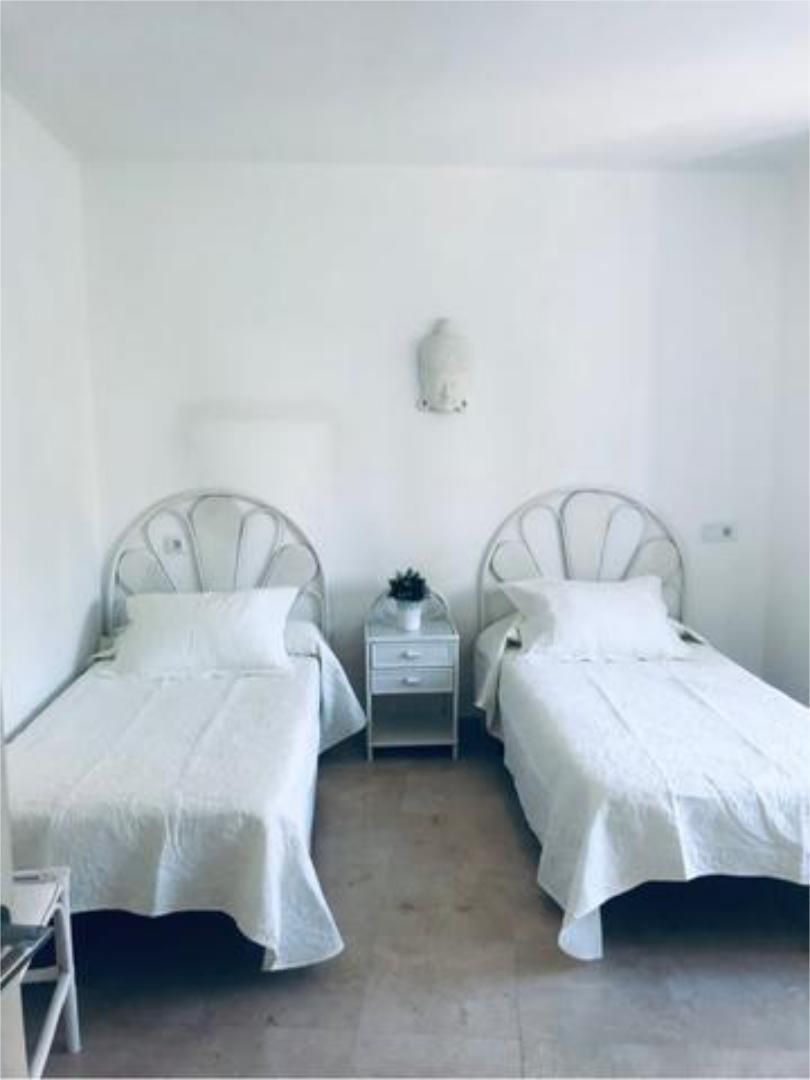 Apartamento en Puerto Deportivo Estepona - Foto 9