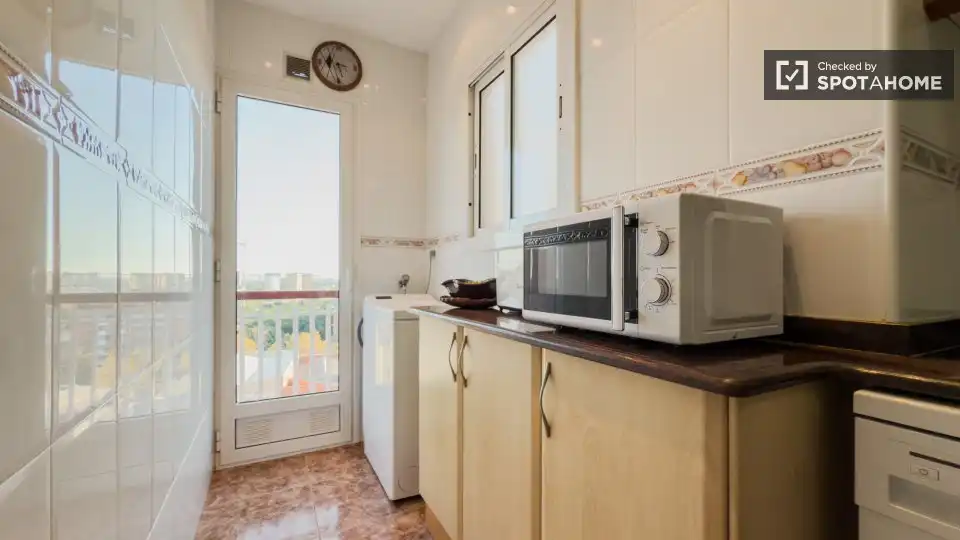 Piso en L'Hospitalet de Llobregat - Foto 15