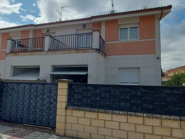 Chalet pareado en Calle Remigio Andino Baranda, 24 - Foto 1
