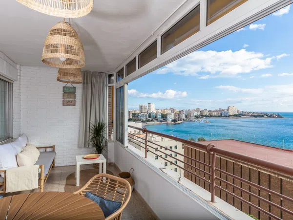Piso en avenida de Villajoyosa, 103
