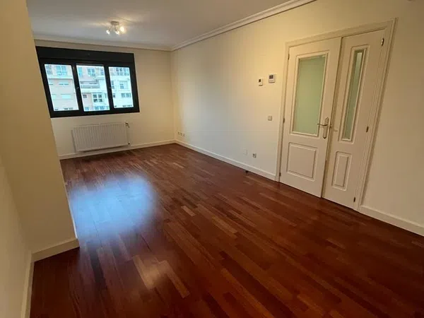 Piso en calle de Ana de Austria, 34