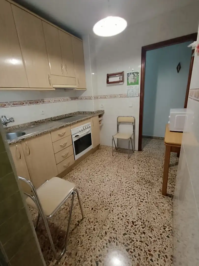 Piso en  Calle Capitán Torregrosa 24 - Foto 4
