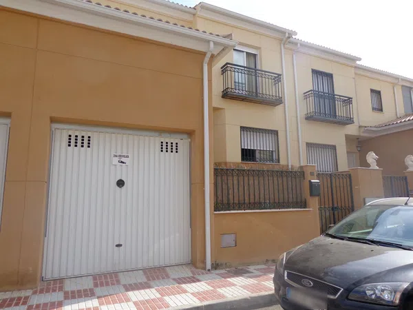 Chalet pareado en Calle Málaga, 27 - Foto 2