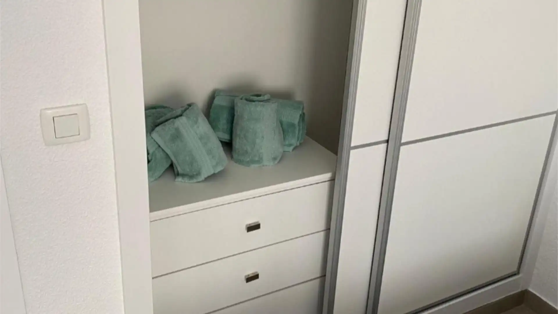 Piso en  Avenida de la Armada Española 18 - Foto 6