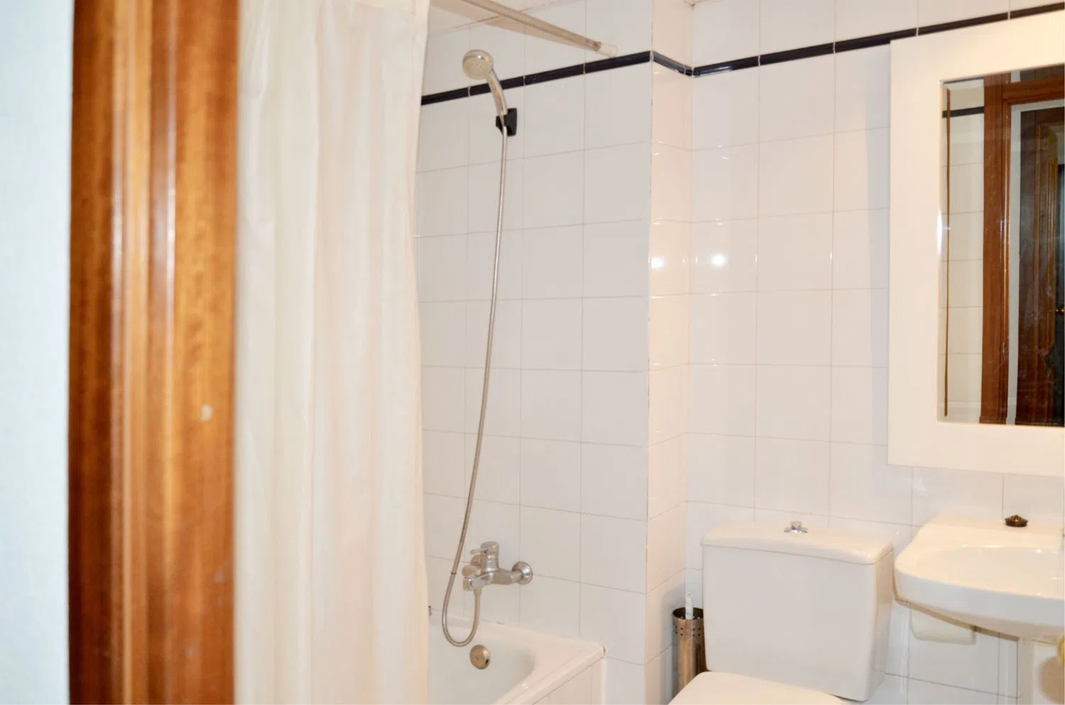 Piso en calle de la Infanta Mercedes, 115 - Foto 14