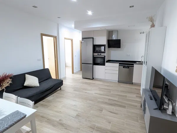 Piso en avenida de Pérez Galdós, 94 - Foto 2