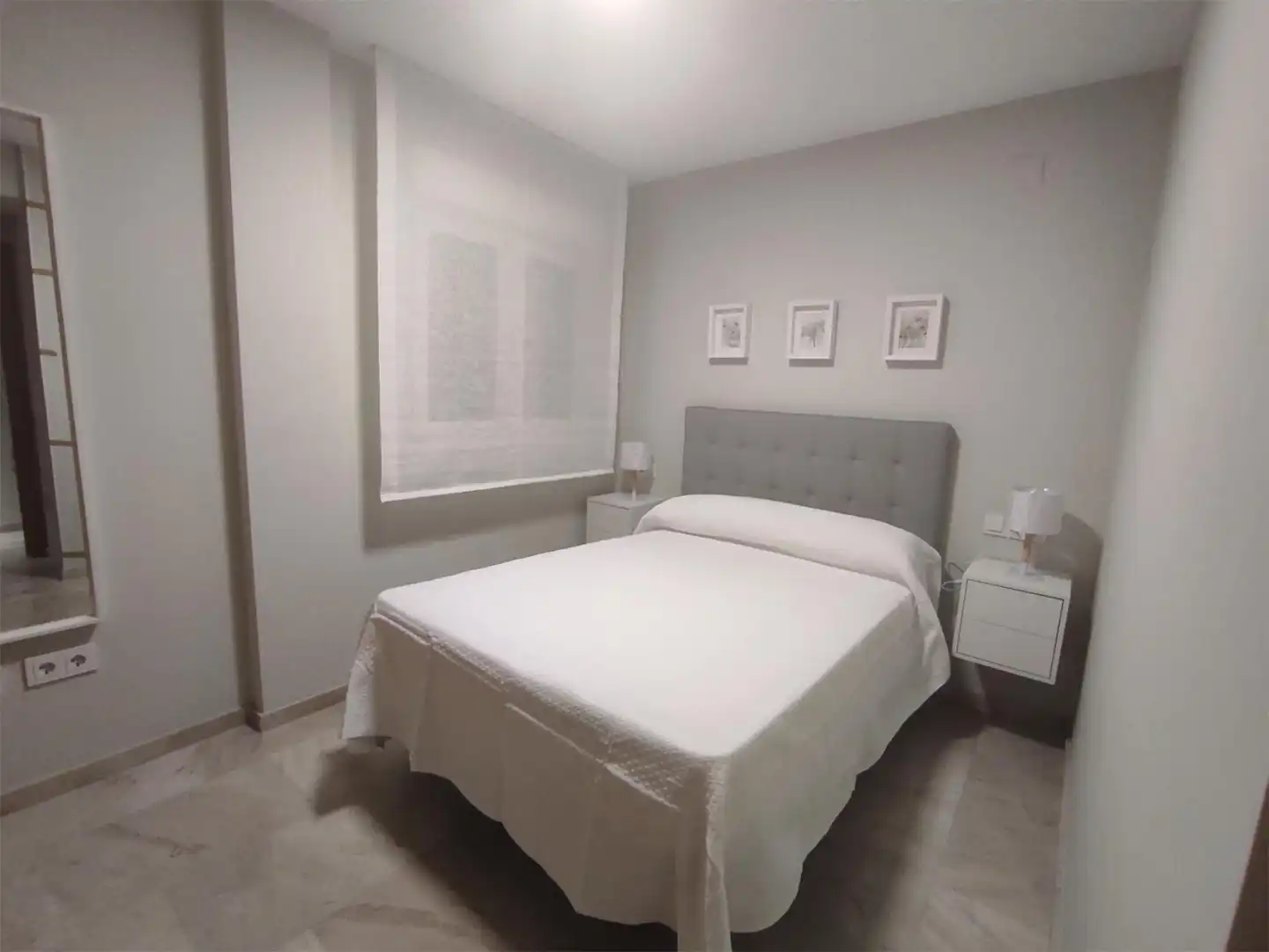 Piso en  Calle Escritora Ángeles López de Ayala 7 - Foto 8