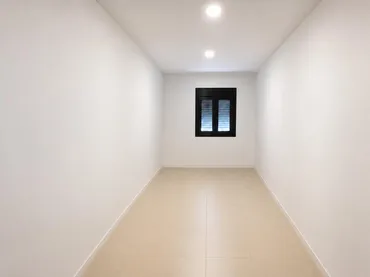 Piso en  Calle Rosendo Díaz Méndez 18 - Foto 5