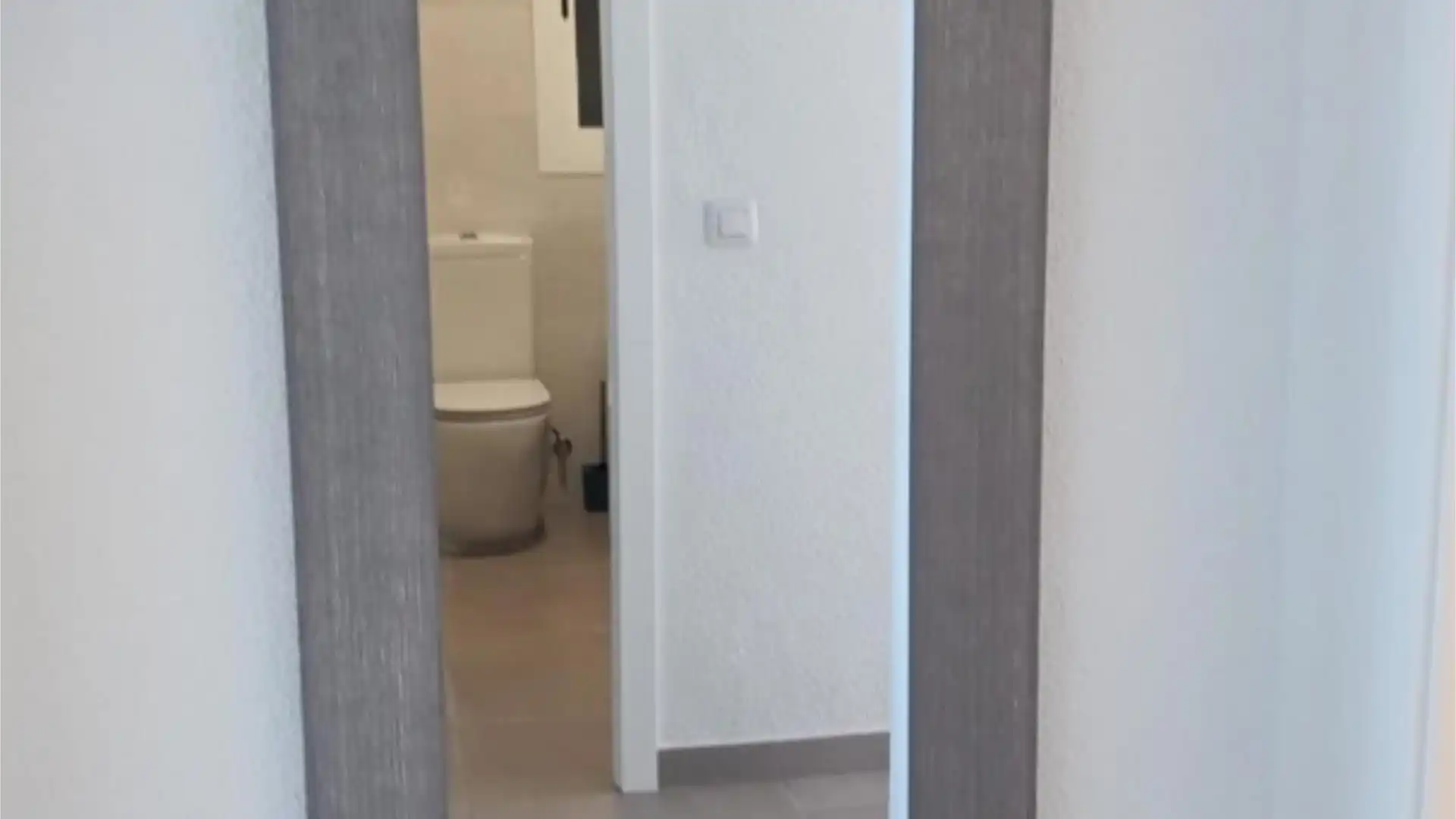 Piso en  Avenida de la Armada Española 18 - Foto 7