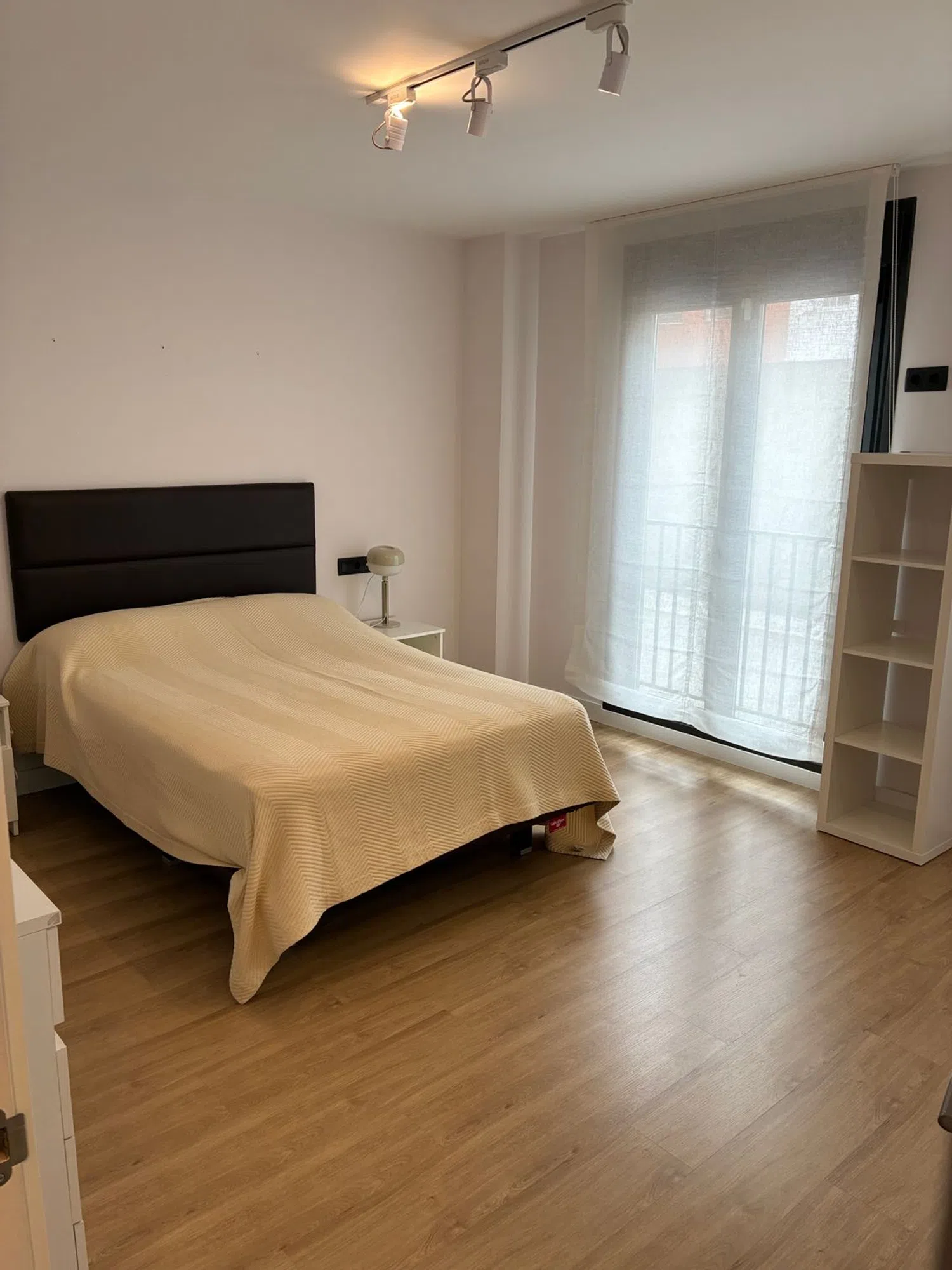 Piso en calle del Espino, 4 - Foto 2