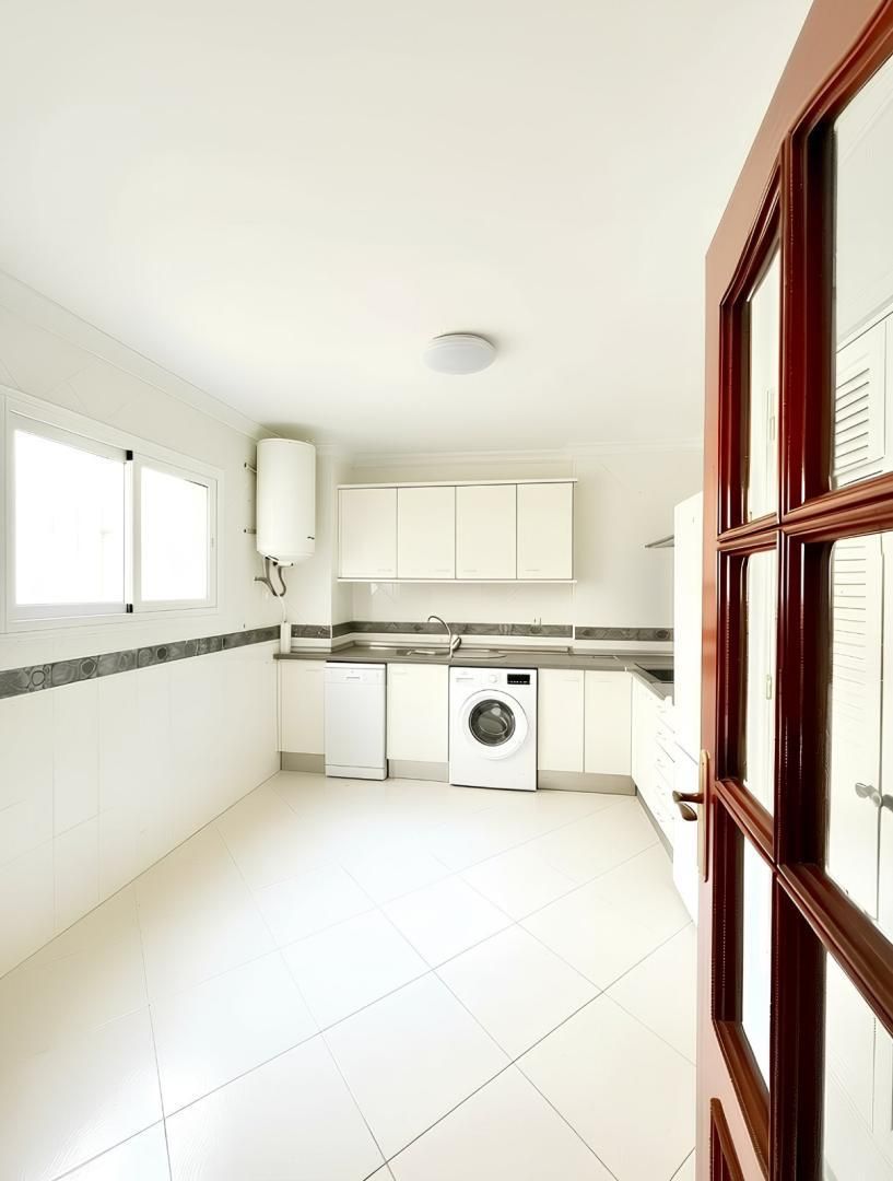 Piso en  Calle Cristo de la Epidemia 92 - Foto 5