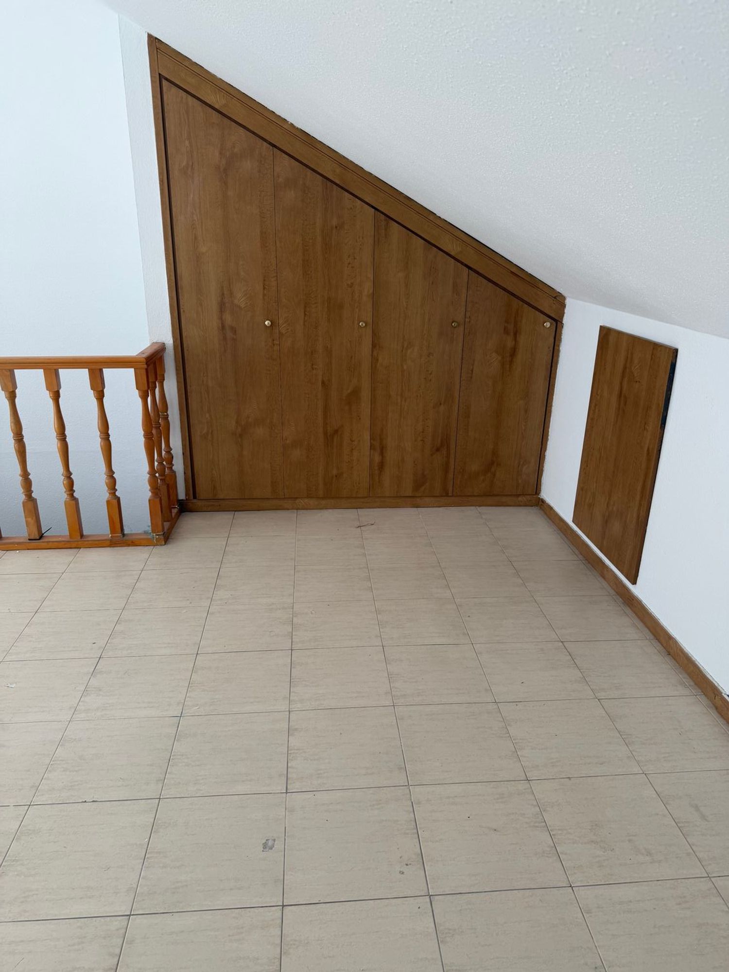 Chalet adosado en Calle Valle de Cardos, Valdezarza - Foto 35