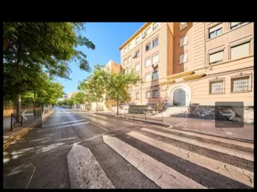 Piso en  Avenida de Pulianas 29 - Foto 1