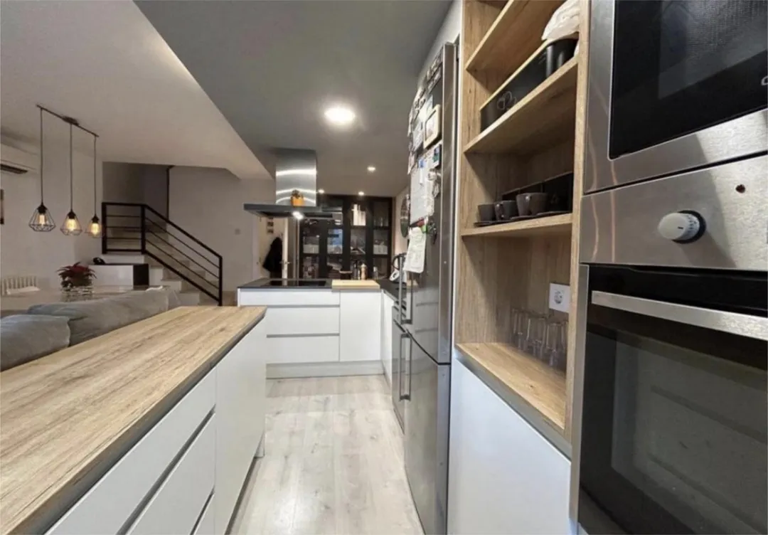 Casa adosada en  Carrer de Manuel Carrasco i Formiguera 37 - Foto 5