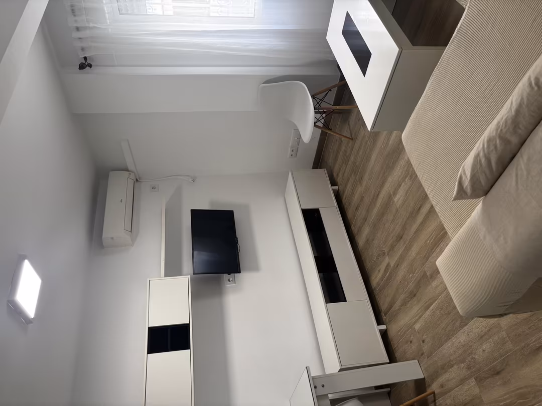 Piso en  Calle Leiria 10 - Foto 3