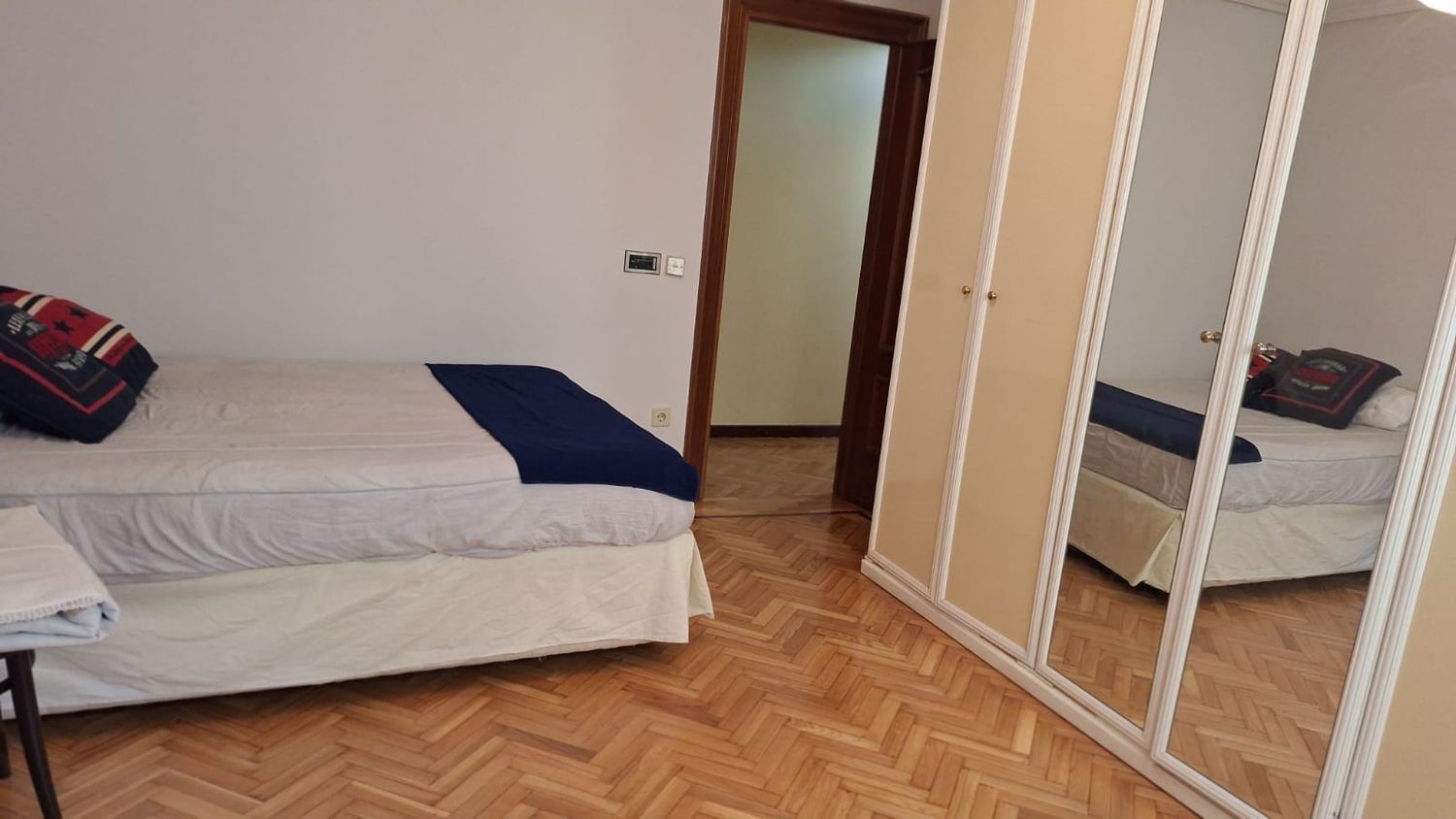 Piso en Francisco de Vitoria, 3 - Foto 5