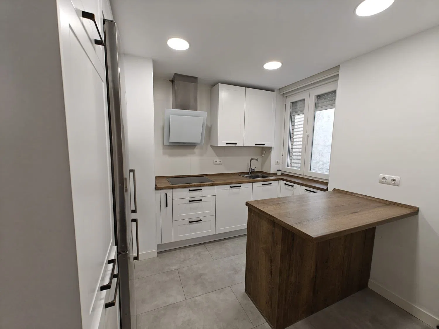 Piso en calle de la Infanta Mercedes, 61 - Foto 5