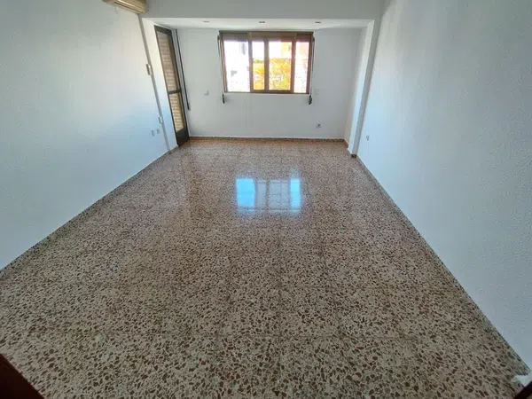 Piso en Calle de Montesa, 40, Barrio de Favara - Foto 1