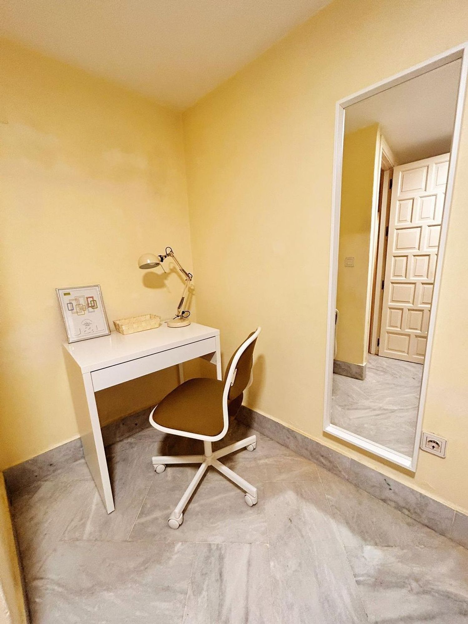 Piso en Calle Corral del Rey, 13 -15, Santa Cruz - Alfalfa - Foto 10