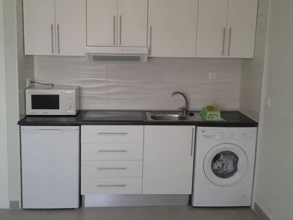 Estudio en calle Poeta Vila y Blanco, 2 y 4