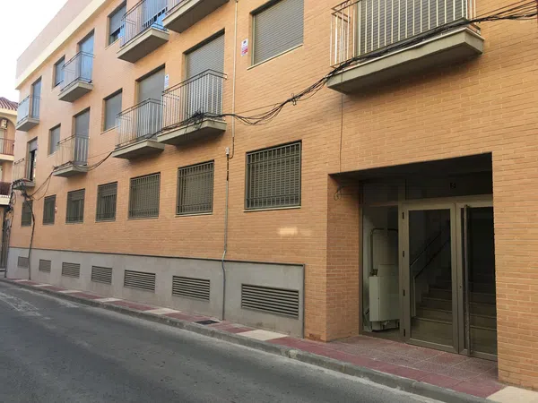 Piso en calle Antonio Flores Guillamón, 5
