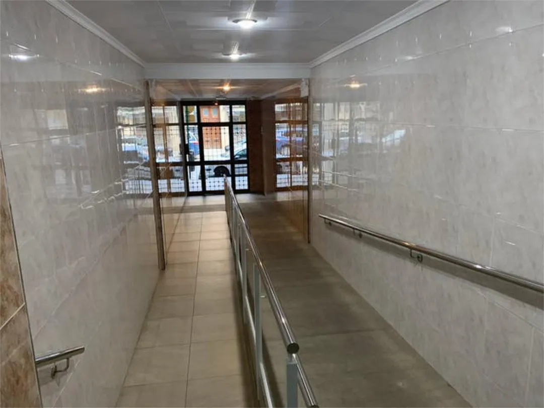 Piso en Cardenal Benlloch - Foto 2