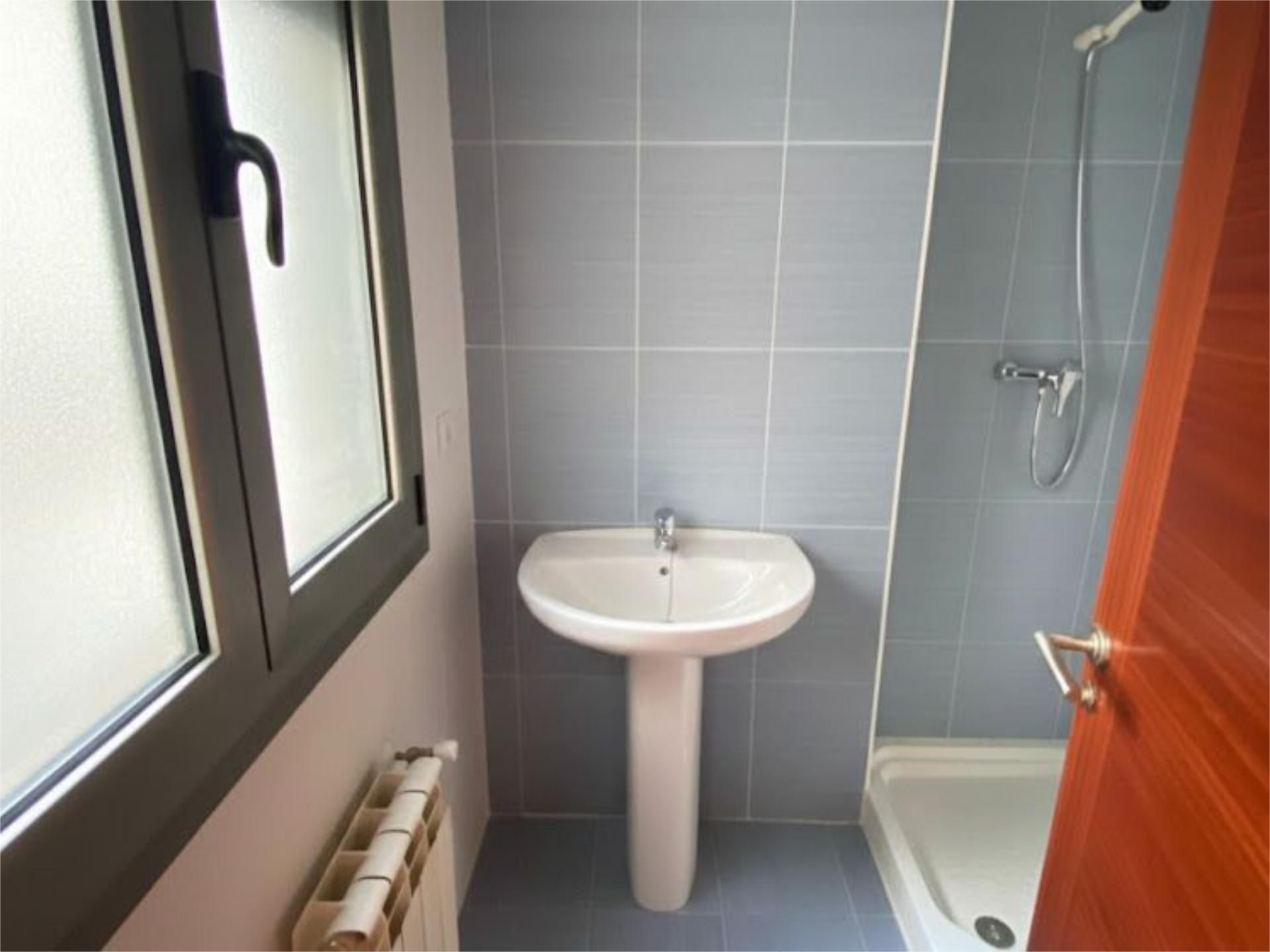 Piso en  Calle Francisco Tomás y Valiente 1 - Foto 10