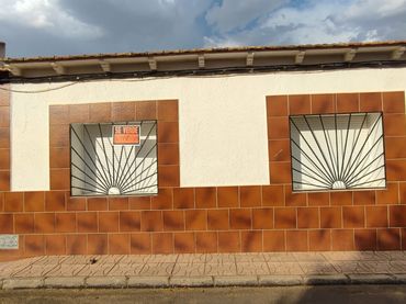 Casa adosada en  Calle la Zarza 30 - Foto 1